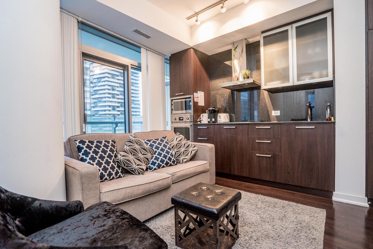 Aaira Suites Toronto Exteriér fotografie