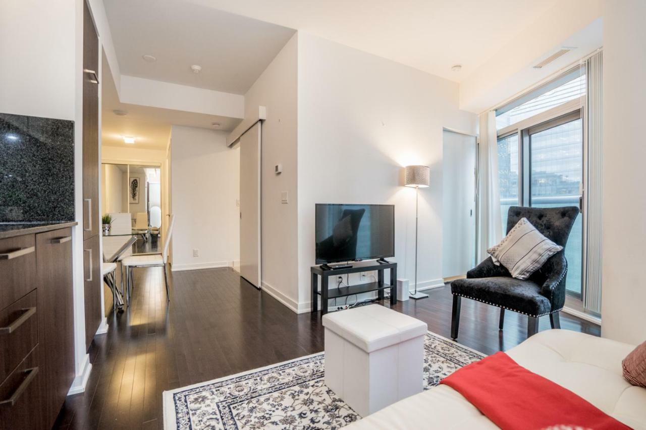 Aaira Suites Toronto Exteriér fotografie