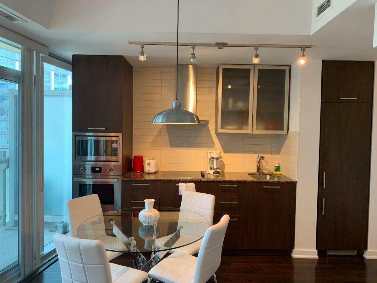 Aaira Suites Toronto Exteriér fotografie