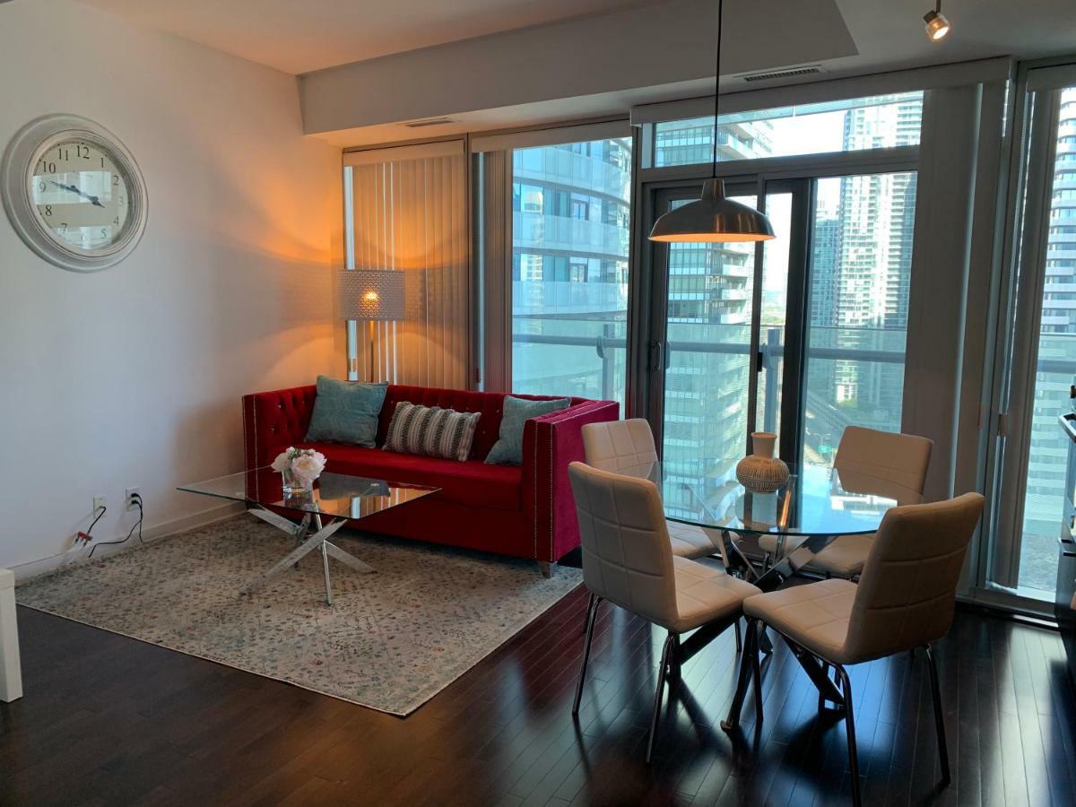 Aaira Suites Toronto Exteriér fotografie